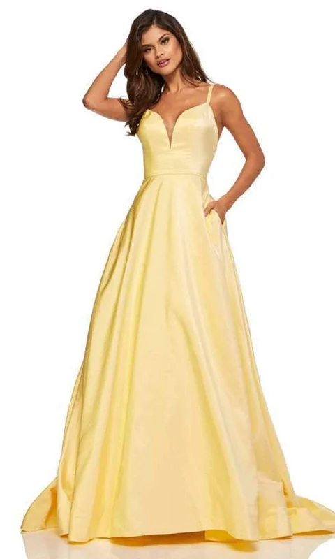 Must-Have Deals Sherri Hill - V-Neck Taffeta Dress 52506 - 1 pc Yellow In Size 0 Available Must-Have Deals Sherri Hill - V-Neck Taffeta Dress 52506 - 1 pc Yellow In Size 0 Available