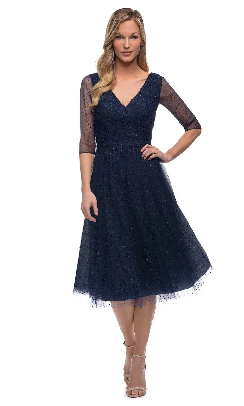 Final Markdown La Femme - 29229 V-Neck Knee-Length Cocktail Dress