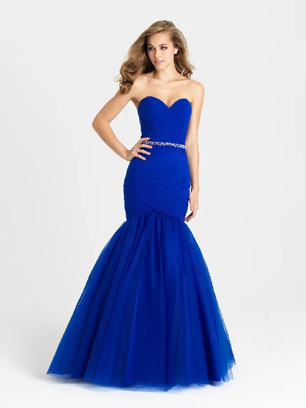 Quick Sale Madison James Strapless Ruched Fitted Trumpet Gown - 1 pc Royal In Size 08 Available Quick Sale Madison James Strapless Ruched Fitted Trumpet Gown - 1 pc Royal In Size 08 Available