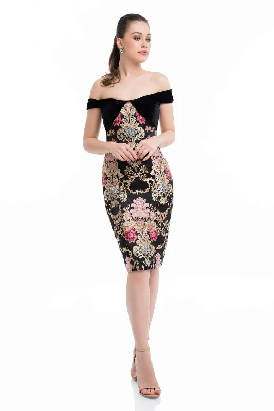 Can't Miss Terani Couture - 1821C7021 Off-Shoulder Velvet Knee Length Dress