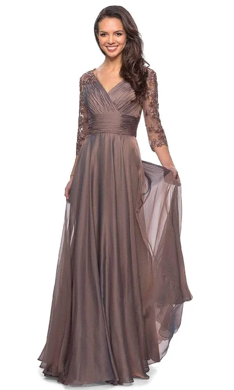 Today’s Special La Femme - 27153 Sheer Lace Quarter Sleeves Empire Waist Chiffon Gown