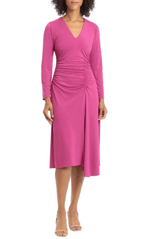 Unbeatable Prices Maggy London GT577M - V-Neck Gathered Waist Formal Dress