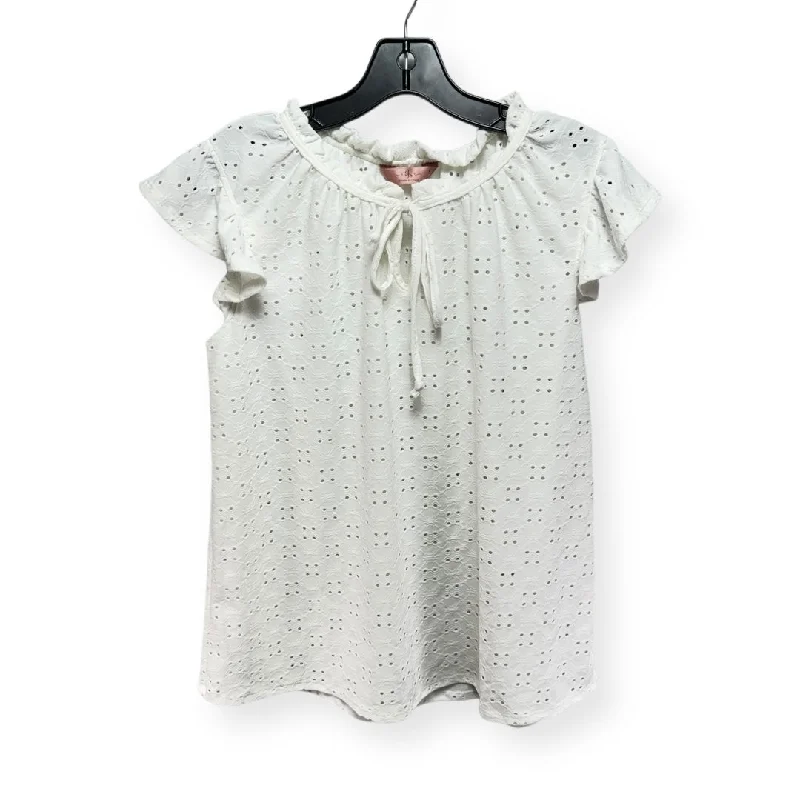Overstock Eyelet White Top Short Sleeve Sjs, Size S