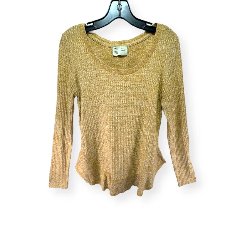 Act Now Yellow Top Long Sleeve Saturday/sunday, Size S