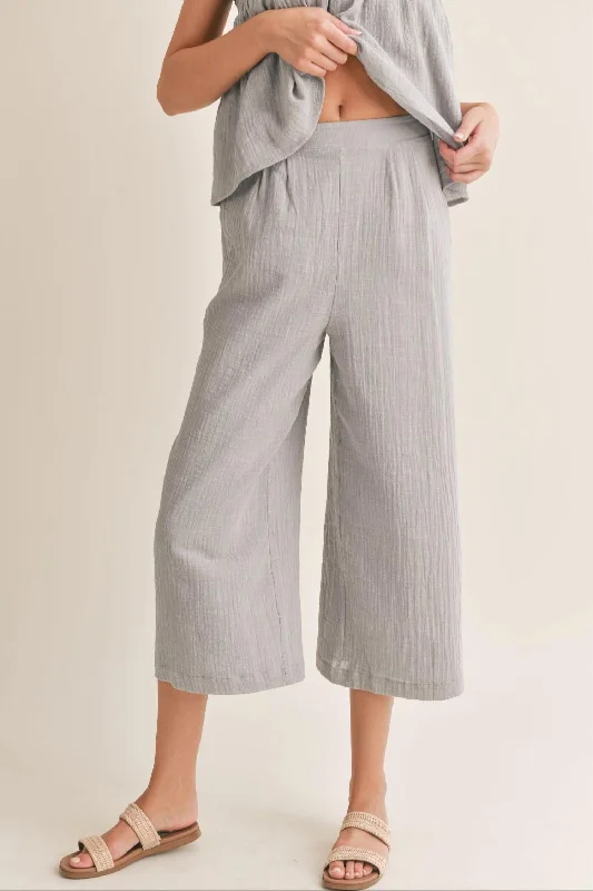Buy Now Bird Song Wide Leg Cropped Pant In Cloud Blue