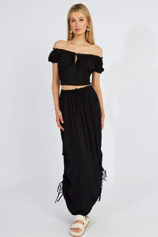 Price Break Black Ruched Top Short Sleeve