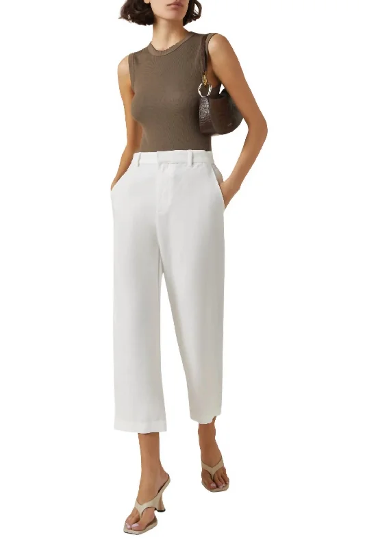 Deal Mania Crop Chino Pants In Ofw