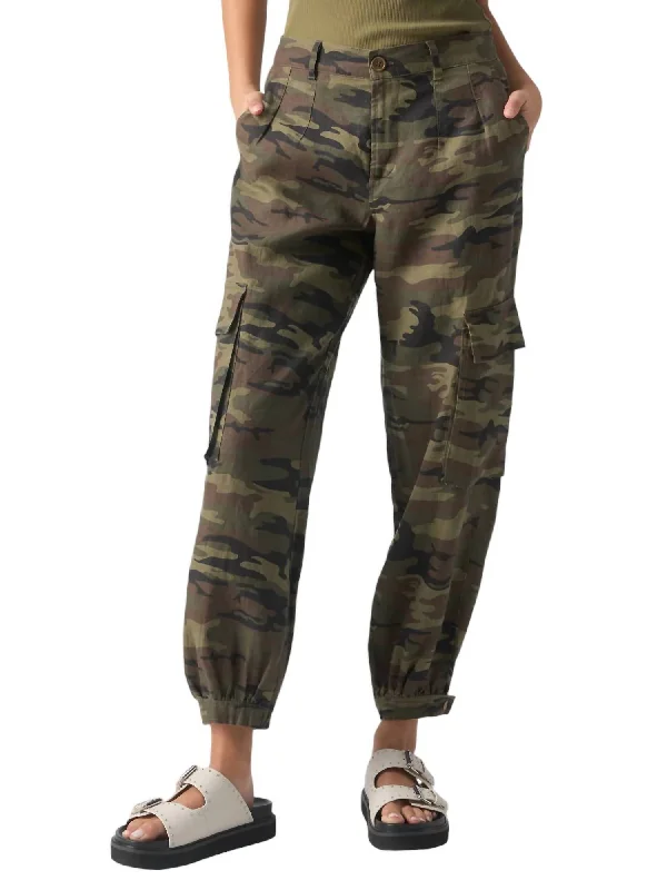 The Best Prices Pleated Camo Linen Cargo Pant In Little Hero