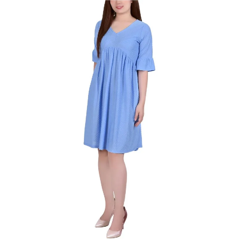 NY Collection Womens Textured V-Neck Shift Dress