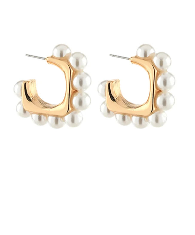 Referral Discount Clarisa Pearl Earrings