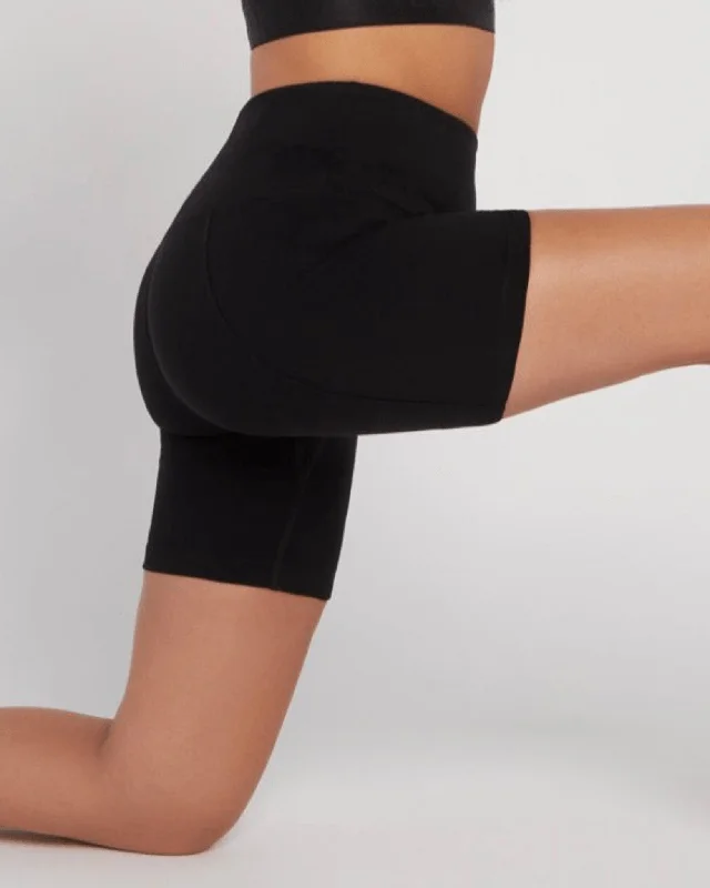 Instant Discount Kate Short - Black
