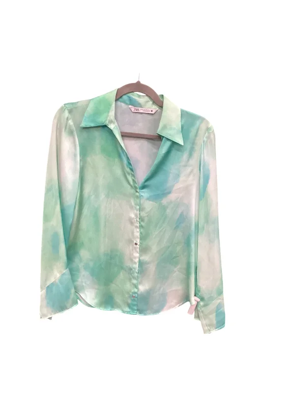 Year-End Sale Top Long Sleeve By Zara In Green, Size: Xs
