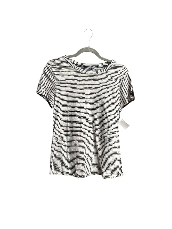 Weekend Special Top Short Sleeve By Athleta In Striped Pattern, Size: S