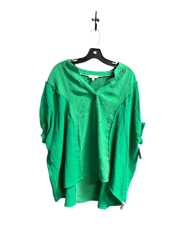 Great Deals Top Short Sleeve By Umgee In Green, Size: M