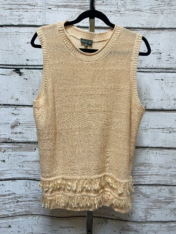 Get It Before It’s Gone Top Sleeveless By Wondery  Size: Xl