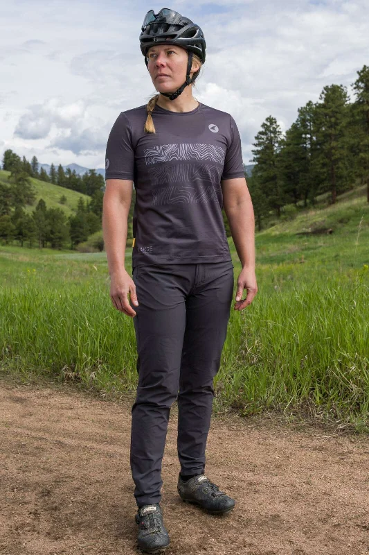 Weekend Deal Women's Range Trail Pants